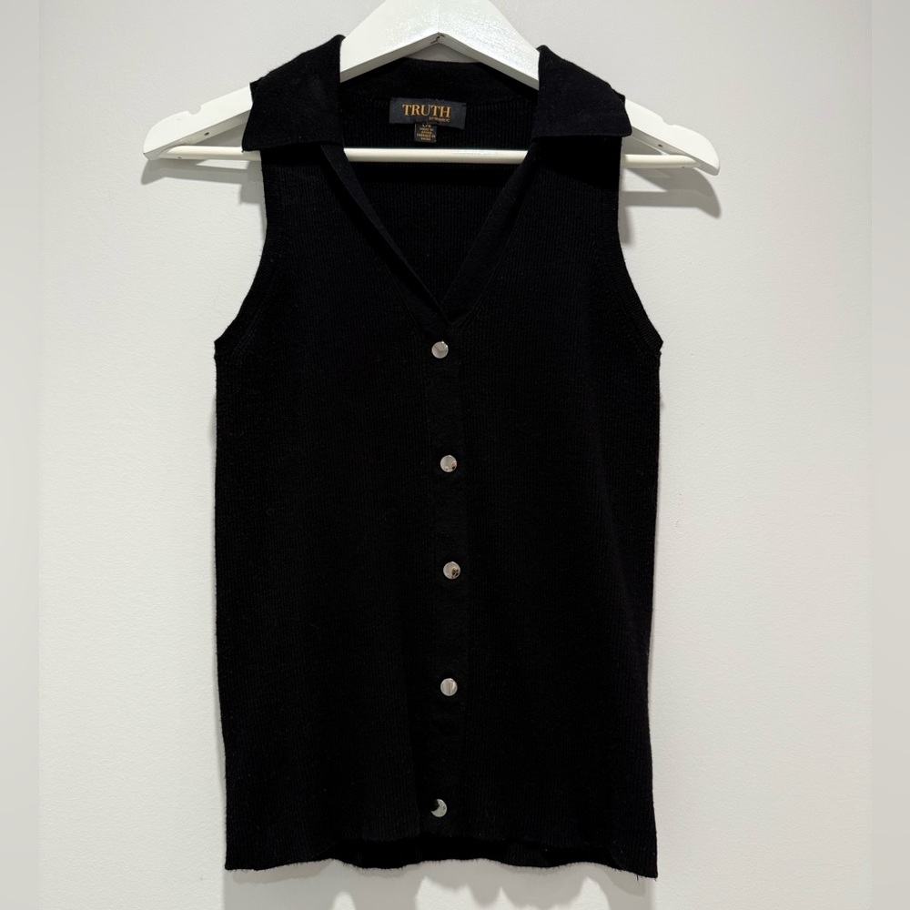 Truth Black Collared Sleeveless Blouse Size L